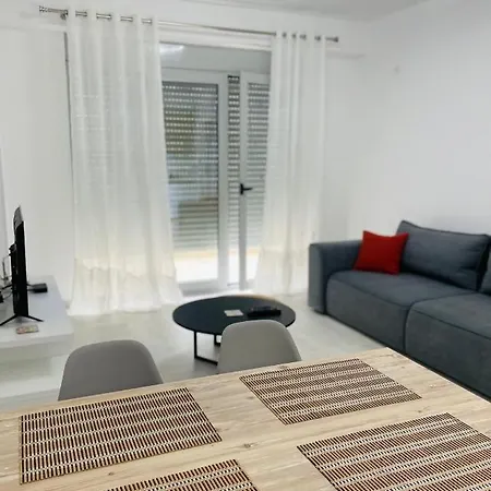 Apartment Azura Terraces